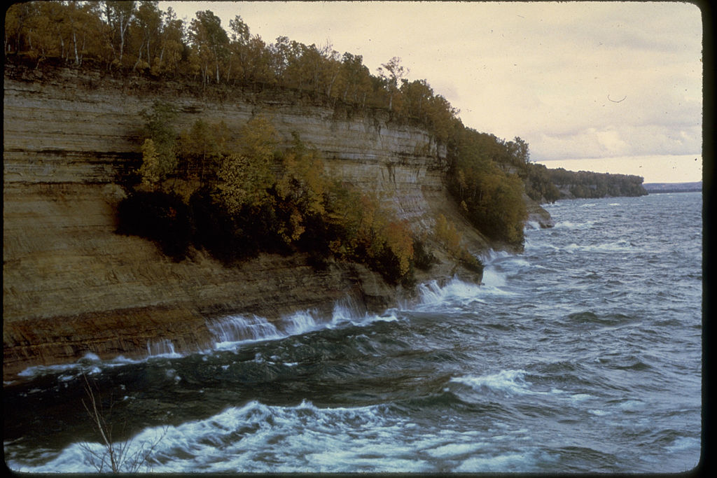 Pictured_Rocks_National_Lakeshore